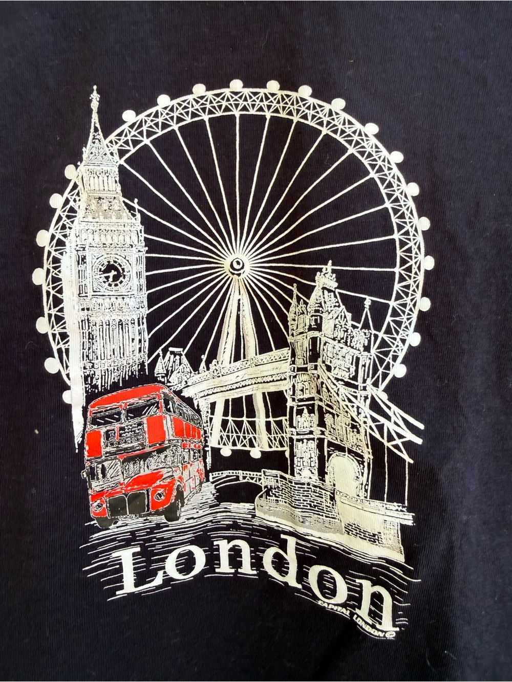 Casual Classics London Souvenir Graphic Tee uk Bus Kids Size 7/8 unisex like new